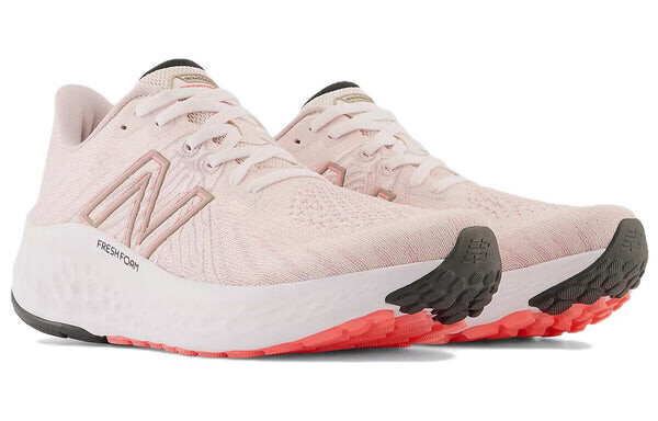 Кроссовки свежая пена x vongo v5 New Balance, розовый — фото 3