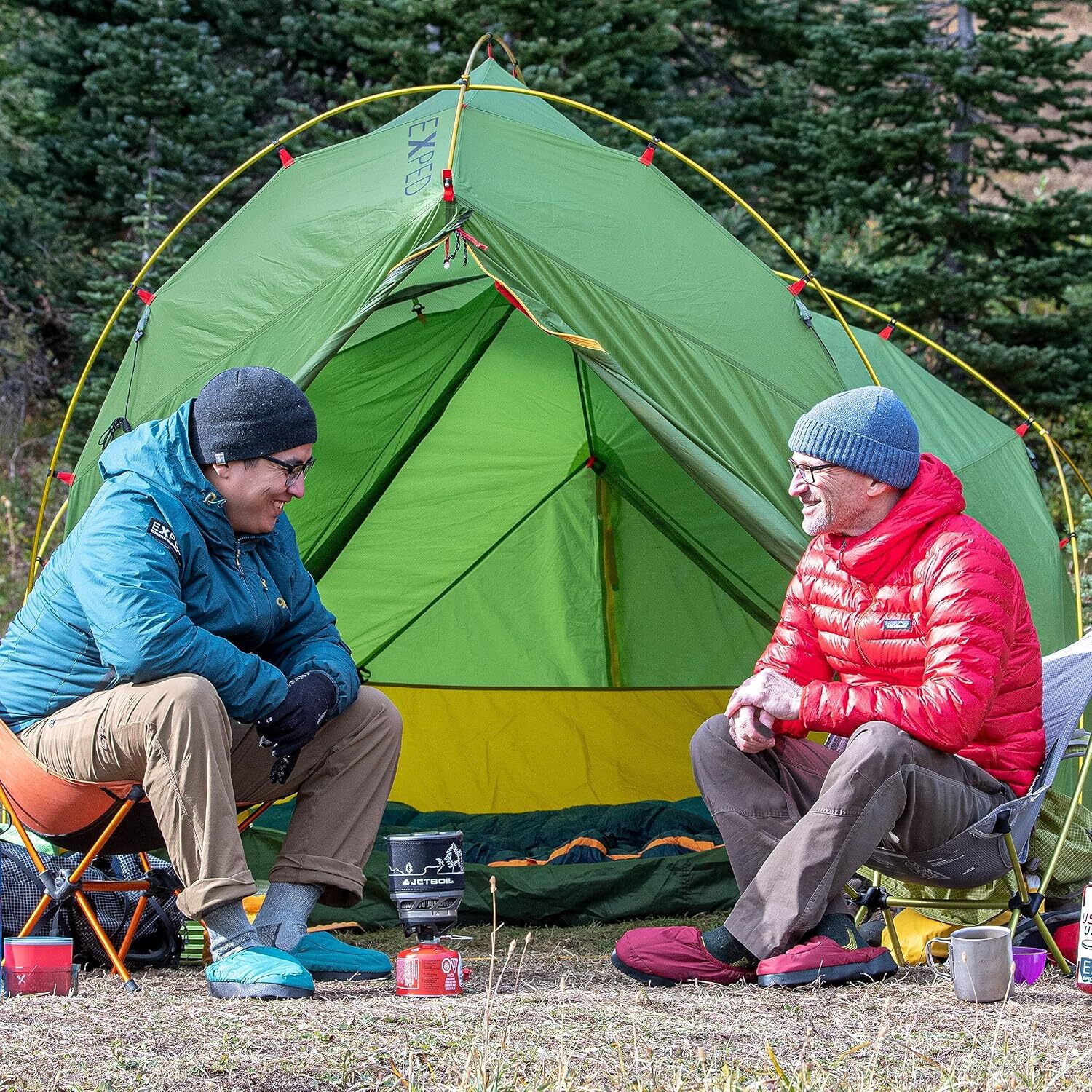 Походные тапочки Exped - теплые, удобные, легкие и прочные походные тапочки, унисекс (S, M, L, XL), бордовый — фото 4