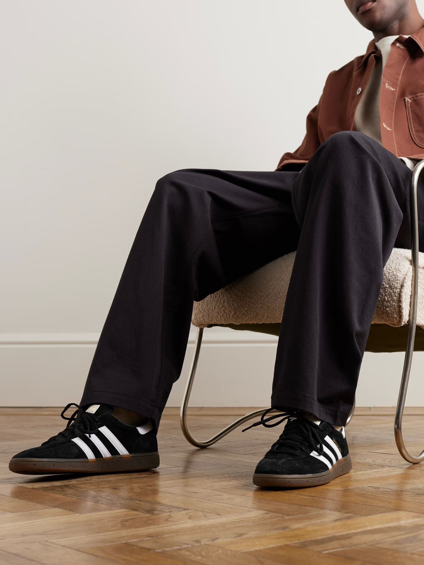 Кроссовки Handball Spezial из замши и кожи ADIDAS ORIGINALS, черный — фото 4