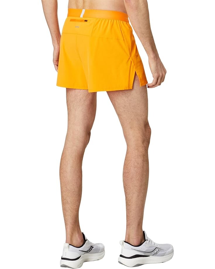 

Шорты Saucony Outpace 2.5" Split Shorts, цвет Marigold