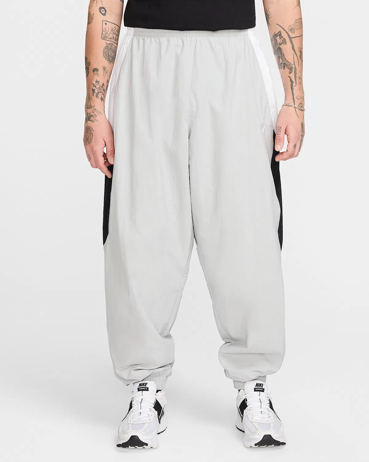 Мужские свободные спортивные штаны Nike Club, Light Smoke Grey/White/Black/White