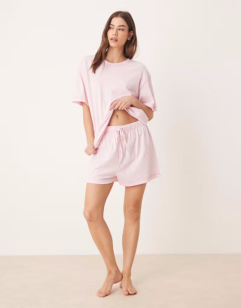 

Комплект из футболки свободного кроя и короткой пижамы ASOS DESIGN розового меланжевого цвета