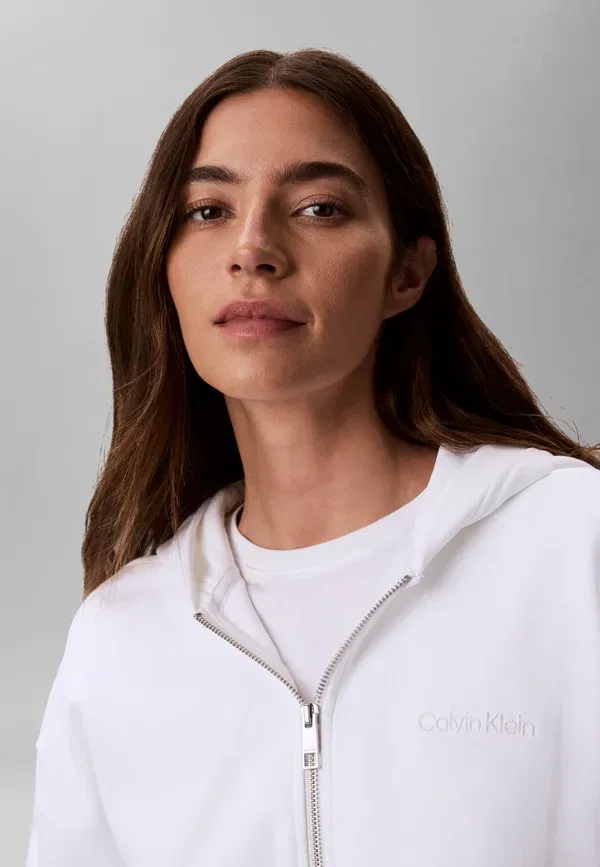 Толстовка с капюшоном Calvin Klein, ярко-белый — фото 4