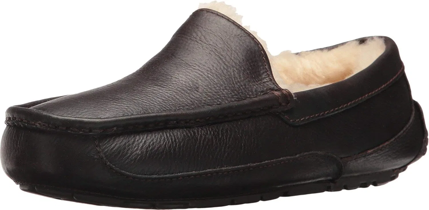 Тапочки UGG Ascot, China Tea Leather — фото 2