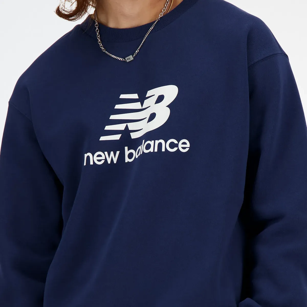 

Толстовка New Balance, за которой легко ухаживать, синий