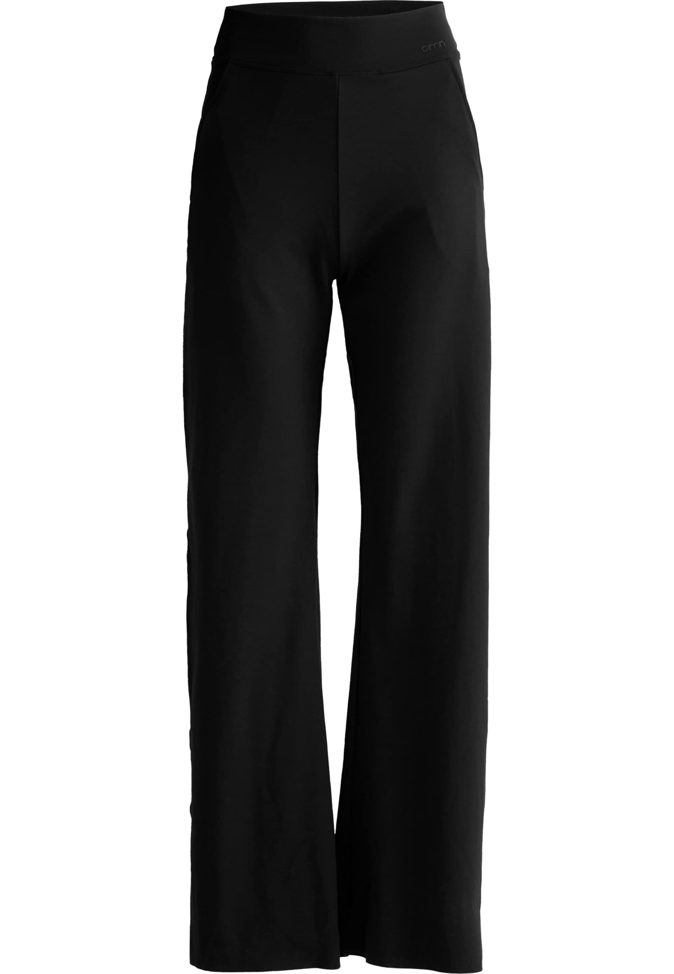 

Aim'n Брюки для тренировок Boot cut 'Sense' в черном цвете