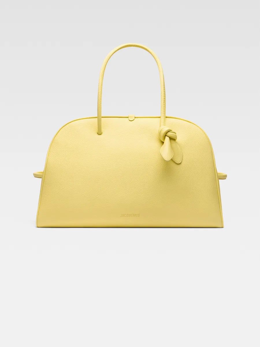 

Большая мягкая сумка Ле Гранд Туризмо Jacquemus, светло-желтый