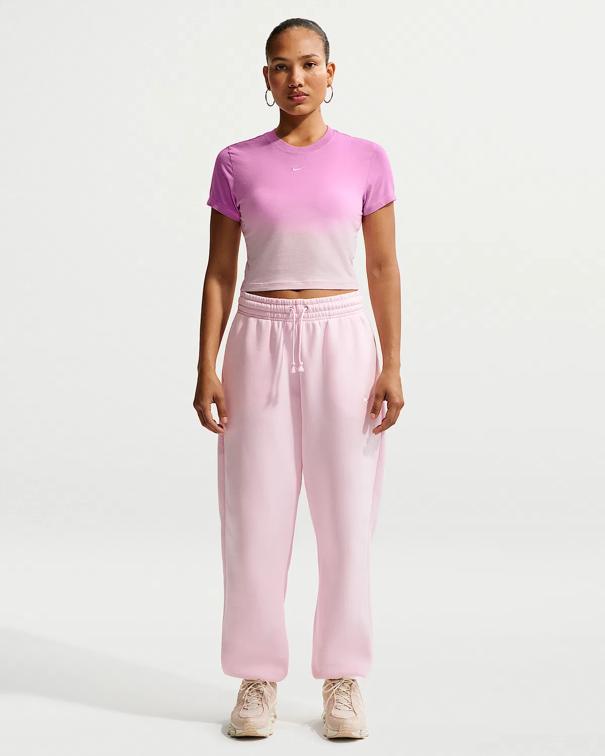 Женская укороченная футболка Nike Sportswear Chill Knit Slim, Light Magenta/Pink Foam — фото 4