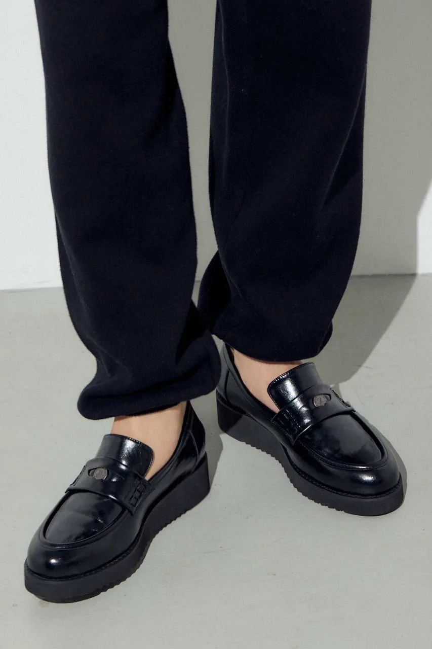 Лоферы с монеткой Azul By Moussy, BLK — фото 3