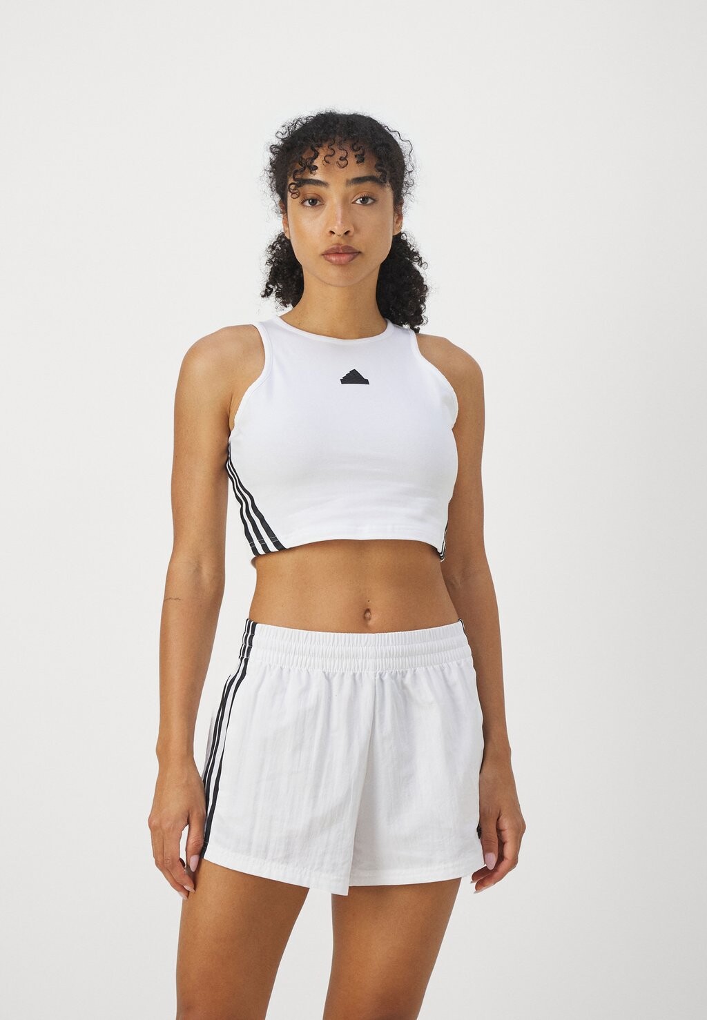

Топ Future Icons Three Stripes Tank adidas Sportswear, белый