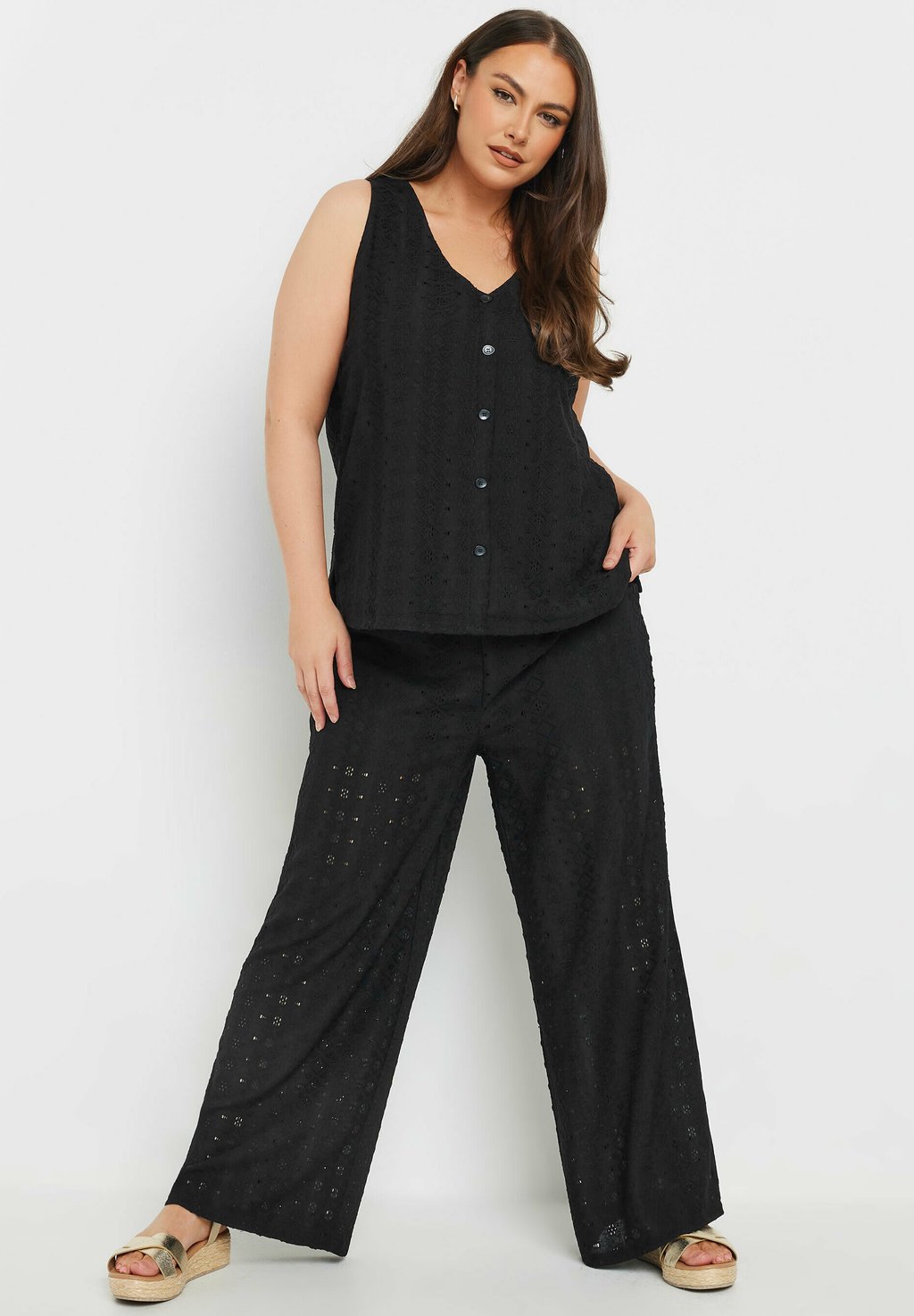 

Блуза BRODERIE ANGLAISE Yours Clothing, антрацит