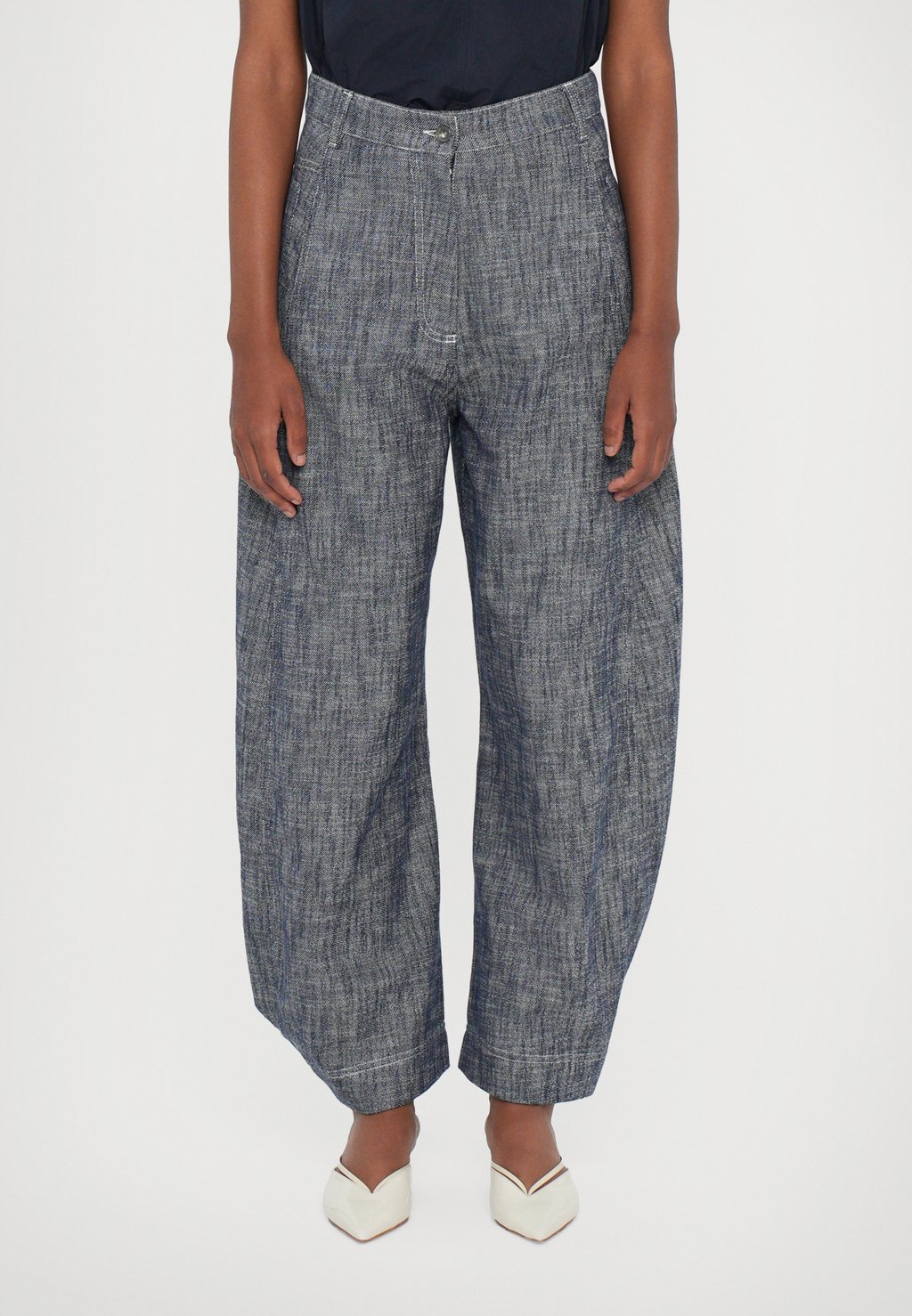 

Джинсы свободного кроя Henrik Vibskov, цвет Blue Denim