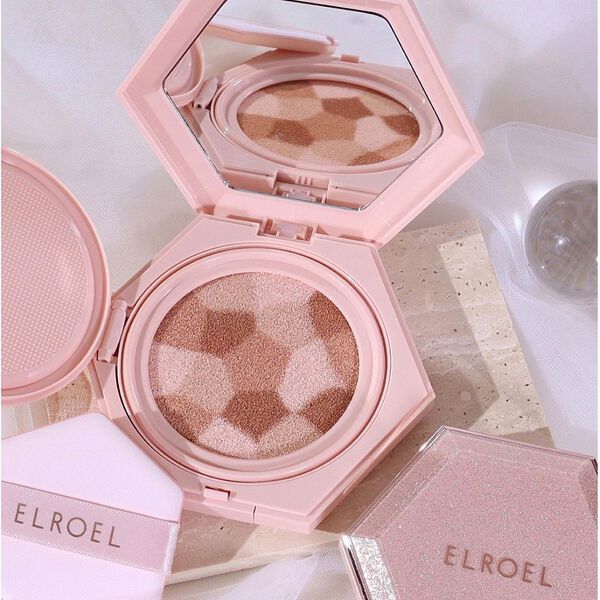 Корректирующая тональная основа-кушон 21 светло-бежевый, 12,5 г Elroel Blending compact cushion, цвет 21 light beige — фото 2