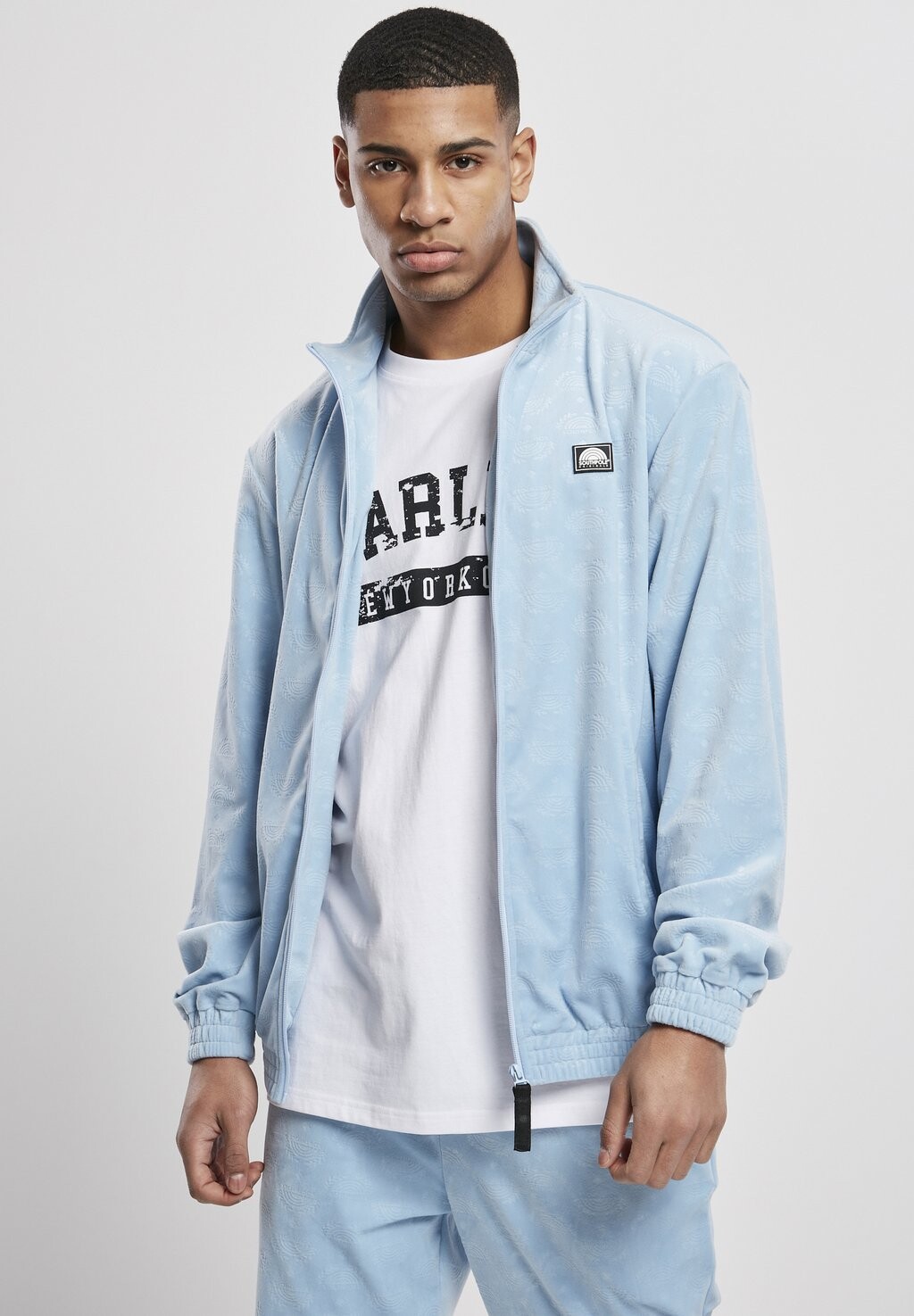 

Спортивная куртка Aop Velor Southpole, цвет babyblue