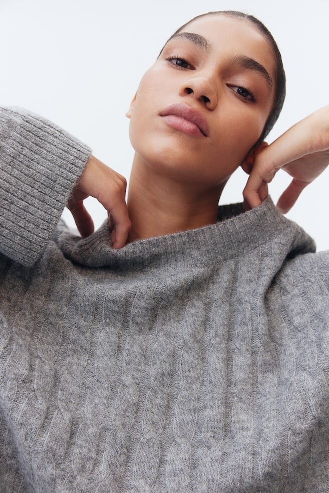 

Свитер косой вязки H&M, серый