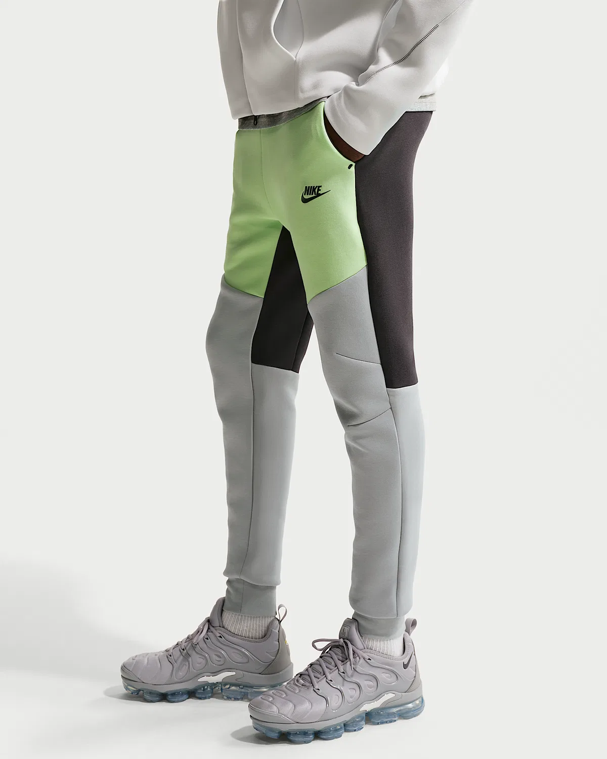 Мужские флисовые джоггеры Nike Tech, Light Liquid Lime/Anthracite/Light Smoke Grey/Black — фото 4