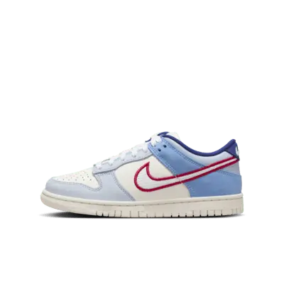 

Кроссовки Nike Dunk Low, цвет Sail/Sail/Light Armory Blue/White