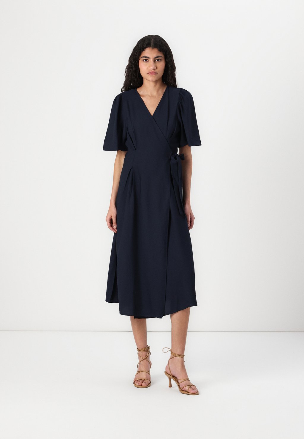 

Повседневное платье VMHANNAH WRAP DRESS Vero Moda, темно-синий