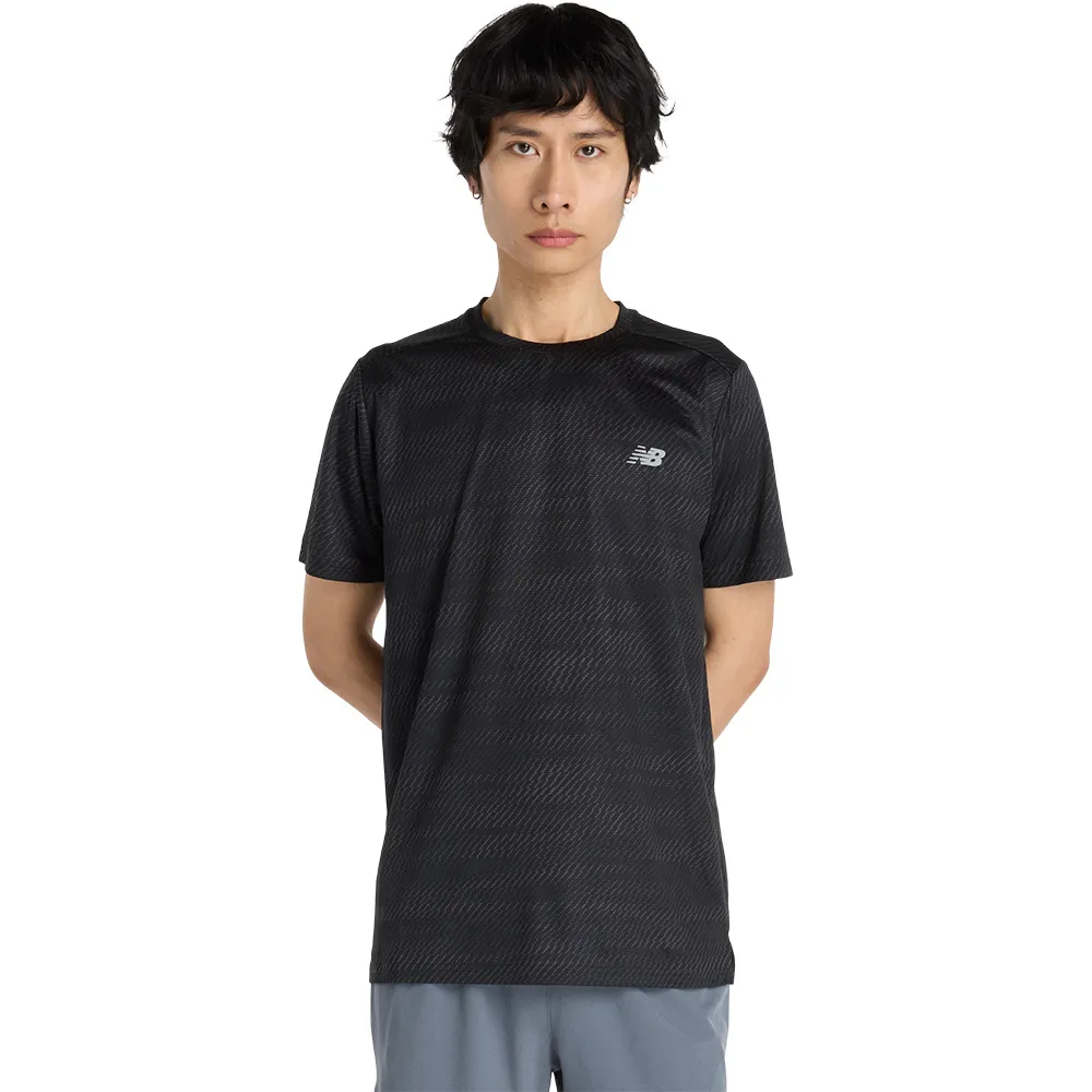 

Футболка с коротким рукавом спортивная New Balance Mt53217, черный