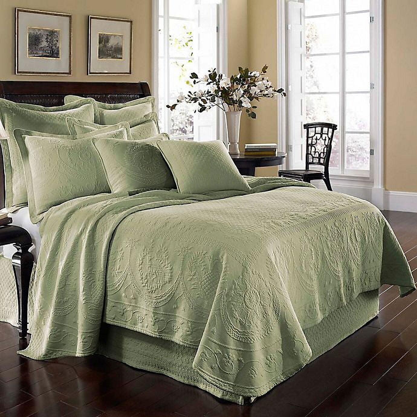 

Покрывало Matelasse King Sage Historic Charleston Collection, зеленый