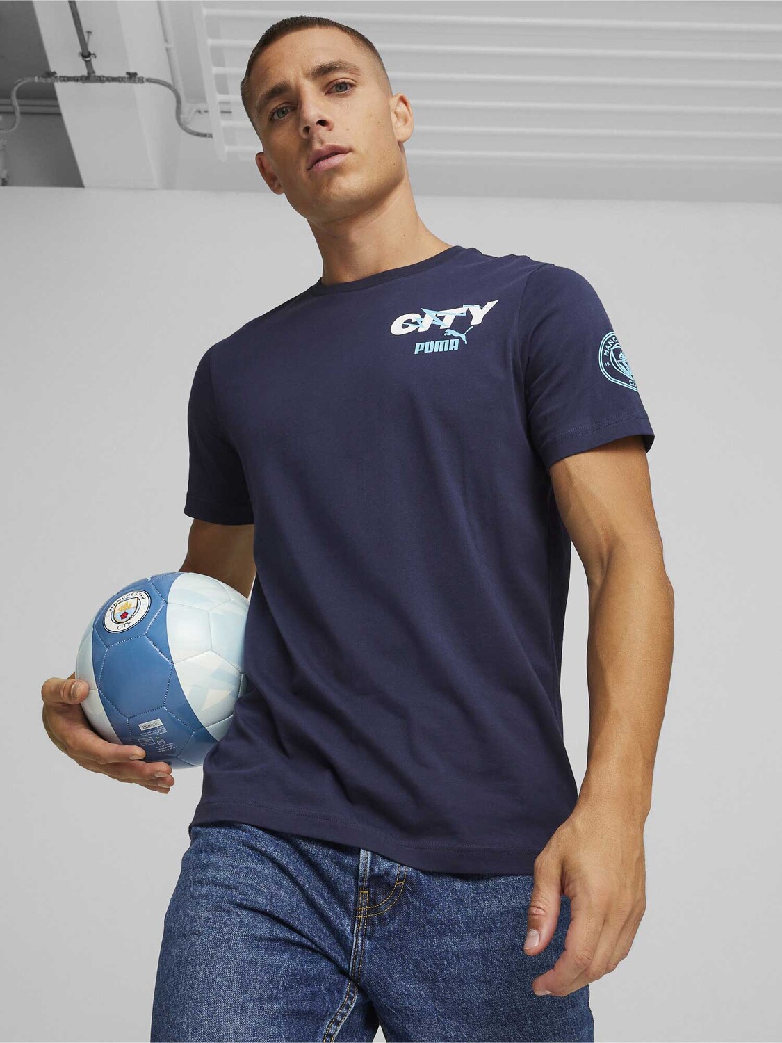

Футболка Puma MCFC Ftblicons, синий