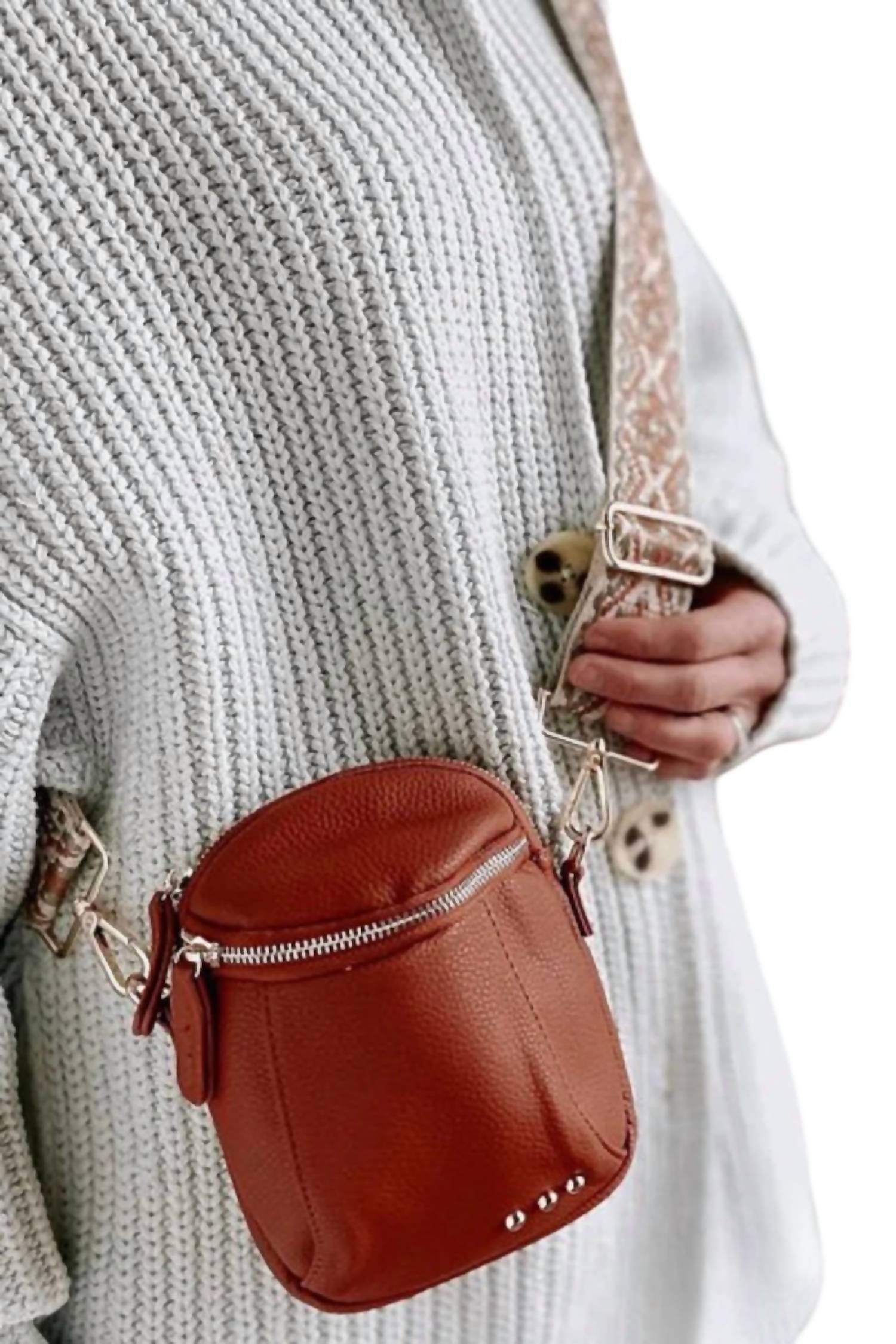

Сумка кроссбоди Ellie в цвете коньяк Modern + chic, Cognac