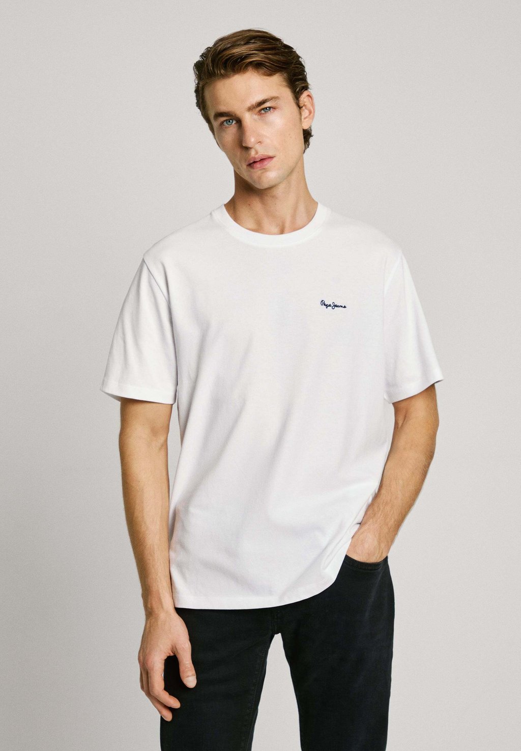 

Базовая футболка Pepe Jeans, белый