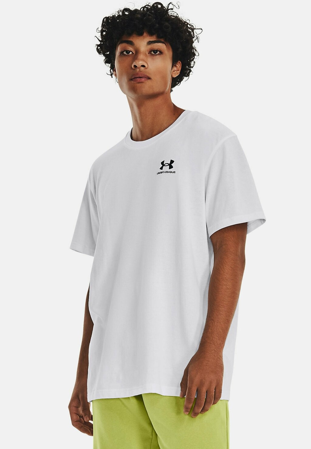 

Футболка Under Armour SHORT-SLEEVE GRAPH UA M LOGO EMB HEAVYWEIGHT SS, цвет White, Серый, Футболка Under Armour SHORT-SLEEVE GRAPH UA M LOGO EMB HEAVYWEIGHT SS, цвет White