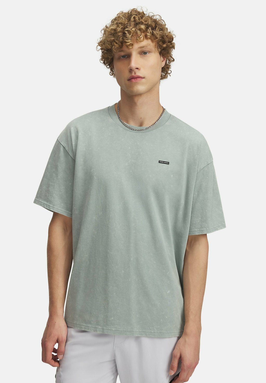 

Базовая футболка HEAVYWEIGHT LOGO WASH Under Armour, зеленый