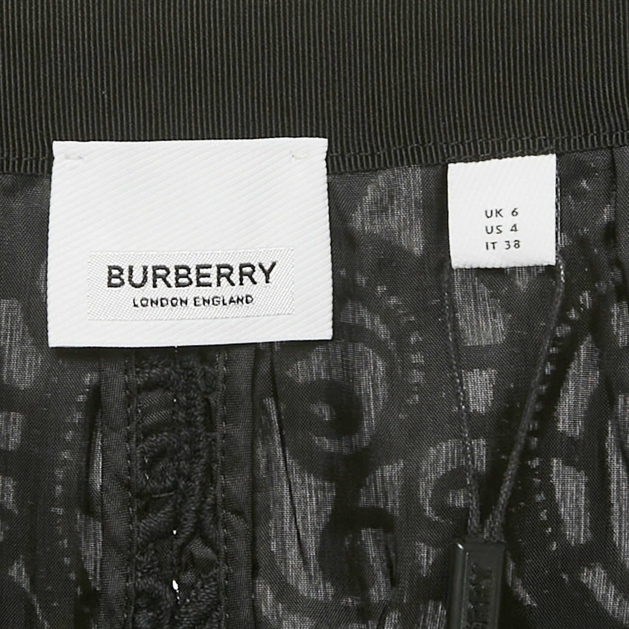 Черная кружевная юбка-карандаш Burberry — фото 4