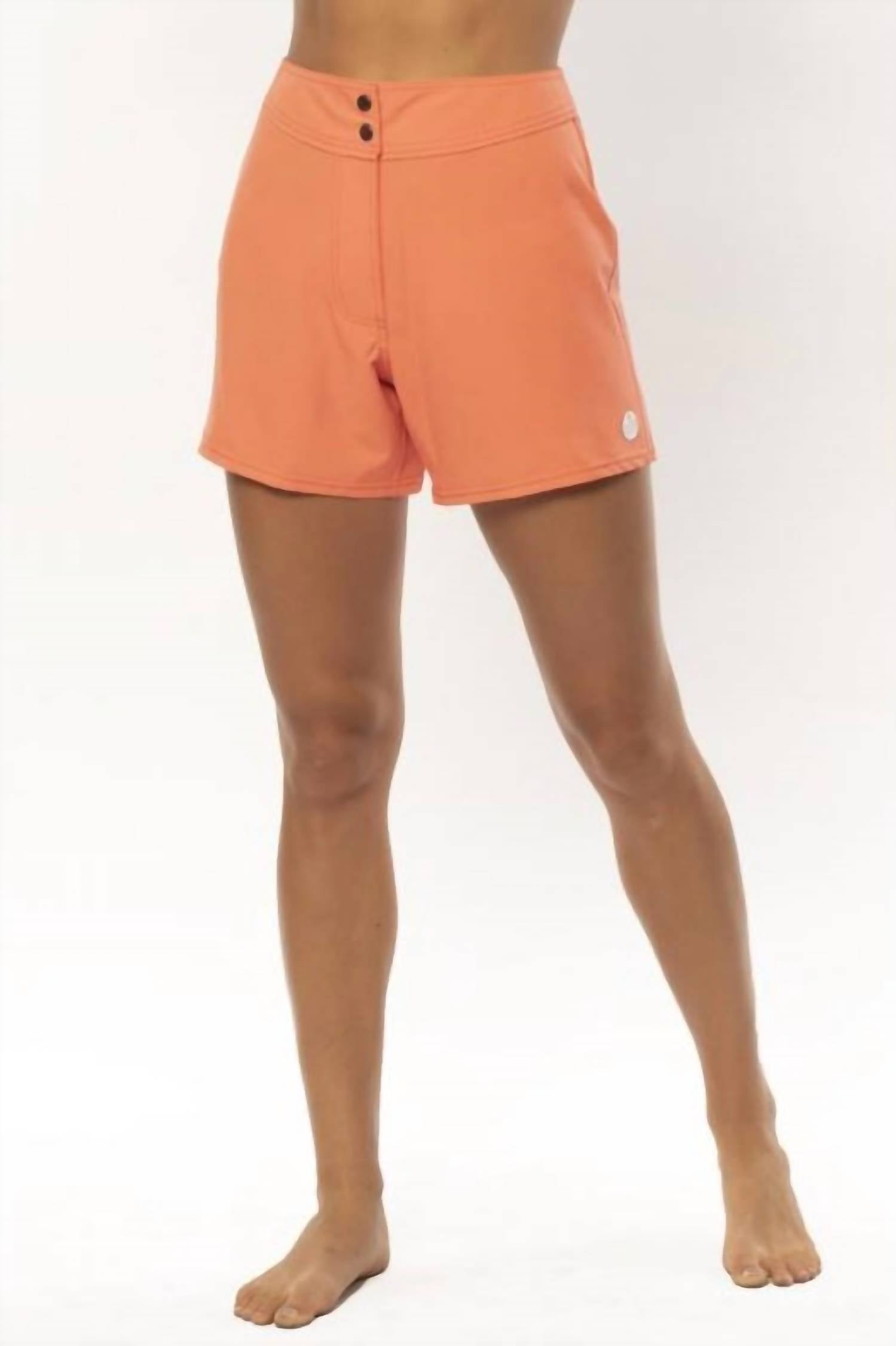 

Женские шорты Ocean Air Boardshort 5" в ярко-коралловом цвете Sisstrevolution