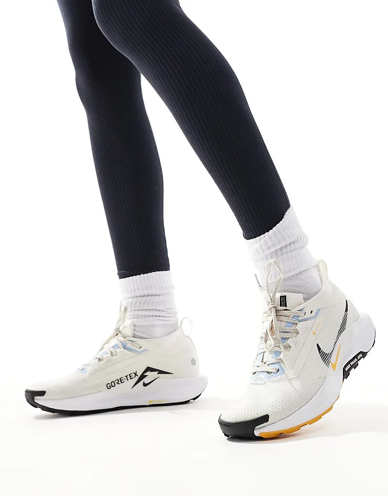 Кроссовки Pegasus ReactX Trail 5 Gortex в цвете «кремовый» Nike Running