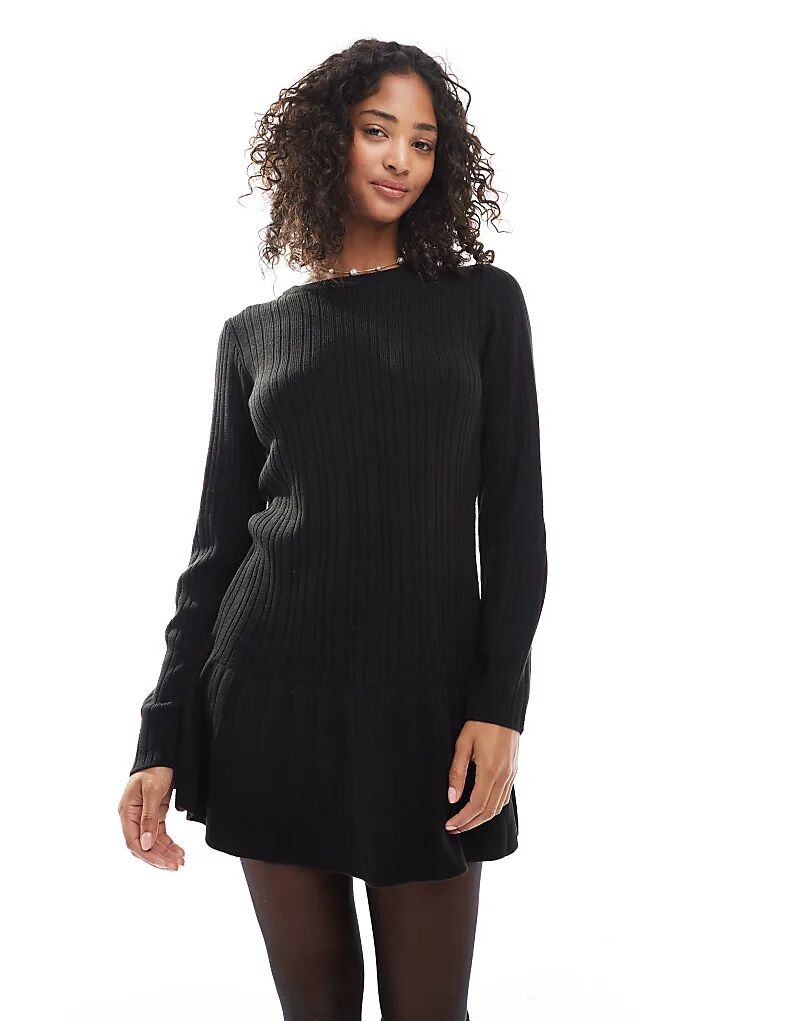 

ONLY трикотажное мини-платье с заниженным подолом черного цвета