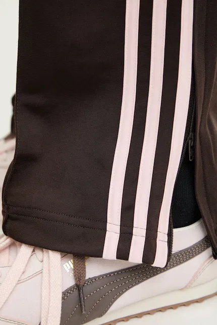 Спортивные штаны Firebird Classic Adidas Originals, коричневый — фото 4