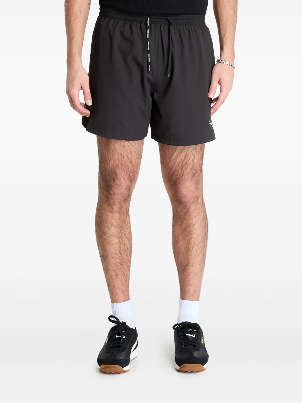 

Шорты Run Ultraweave 5 PUMA, черный