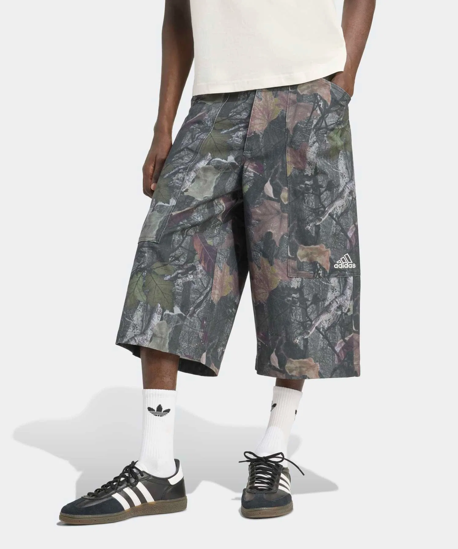 Мужские шорты Adidas Originals камуфляжные хлопковые чёрные