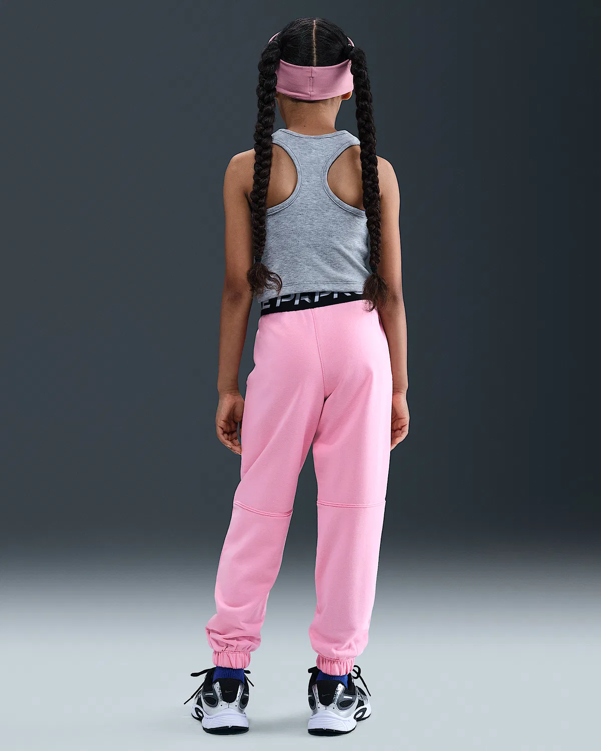 Детские (девчачьи) джоггеры Nike Pro Fleece Dri-FIT, Medium Soft Pink/Medium Soft Pink/Black/White — фото 4