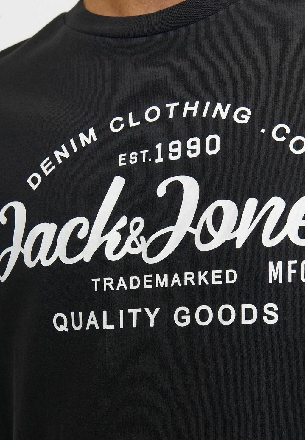 

Футболка с принтом RUNDHALS Jack & Jones, черный