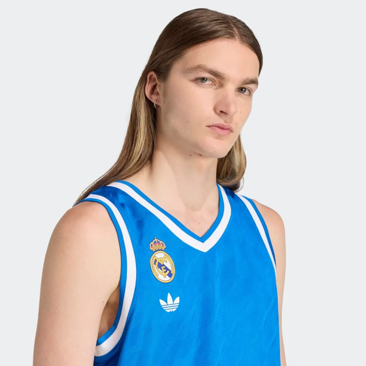 Мужская футболка третьей формы баскетбольного клуба Real Madrid 2025-2026 adidas, синий — фото 4