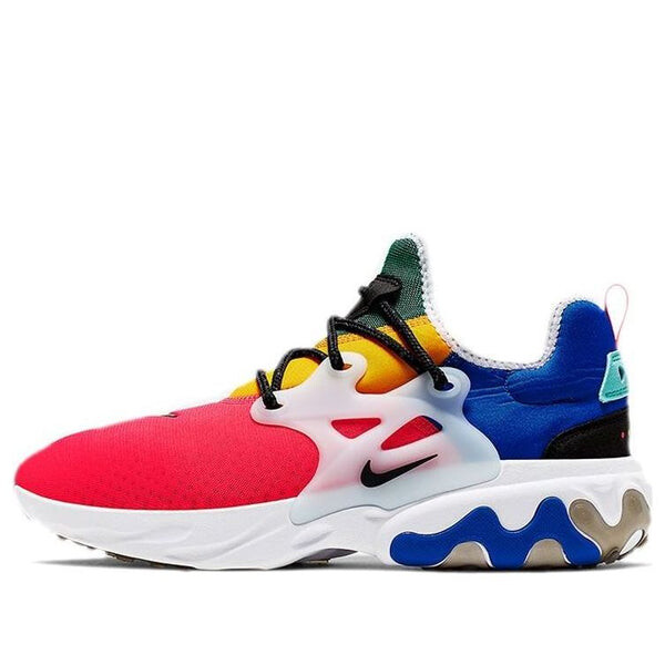 

Кроссовки реагируют мгновенно Nike, красный
