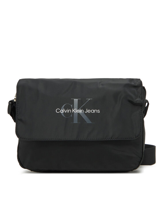 

Сумка через плечо Sport Essentials Ut Flap Cb22 LV04G3031G Calvin Klein Jeans, черный