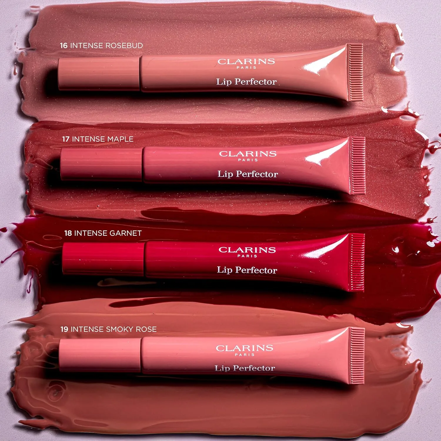 Блеск для губ Clarins Lip Perfector | Увлажняющий и придающий объем губам пептидный блеск | Мгновенный блеск с полупрозрачным мерцающим финишем | Нелипкая текстура с ароматом ванили | 0,35 унции, 18 Intense Garnet - Wine Red — фото 4