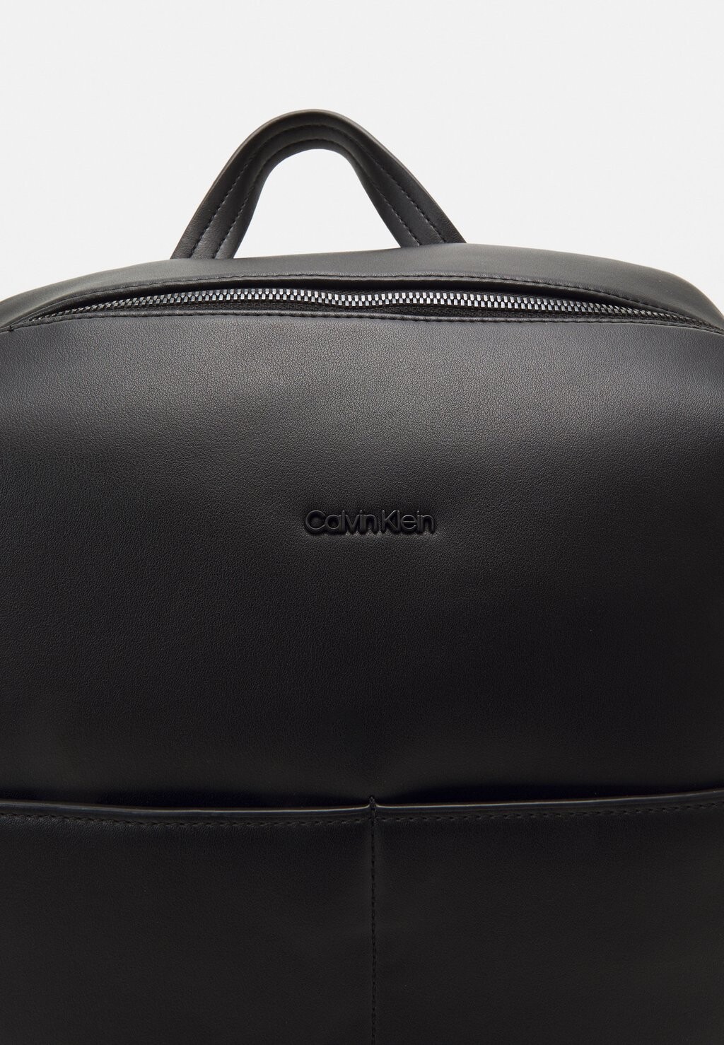 

Рюкзак CLEAN ESSENTIAL SQUARED Calvin Klein, черный