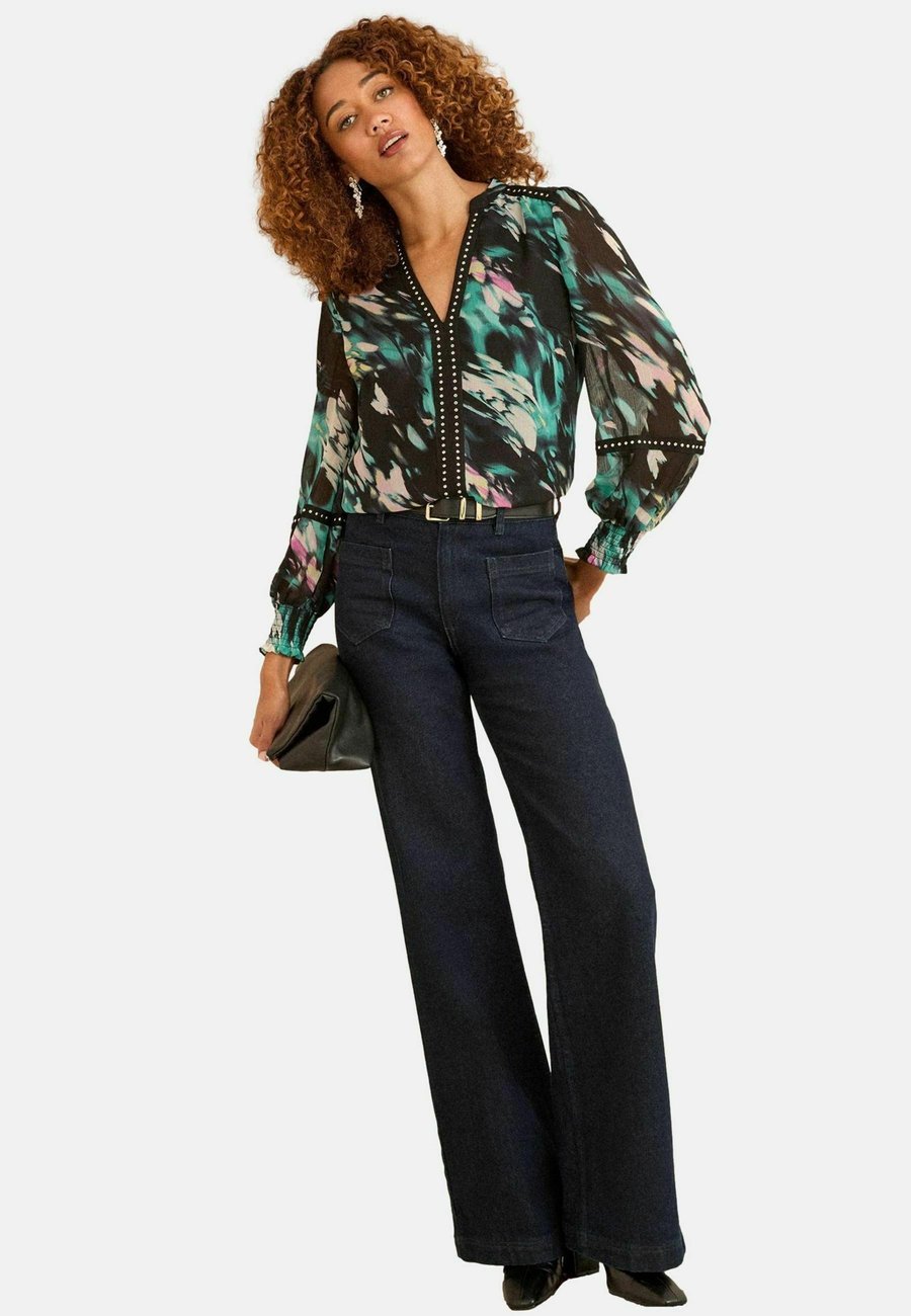 

Блуза Love & Roses PETITE FIT NOTCH NECK HARDWARE , Black Animal/Multi-Coloured