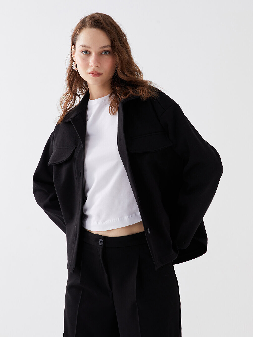 

Простая женская куртка с длинным рукавом с рубашечным воротником LCW Casual, новый черный