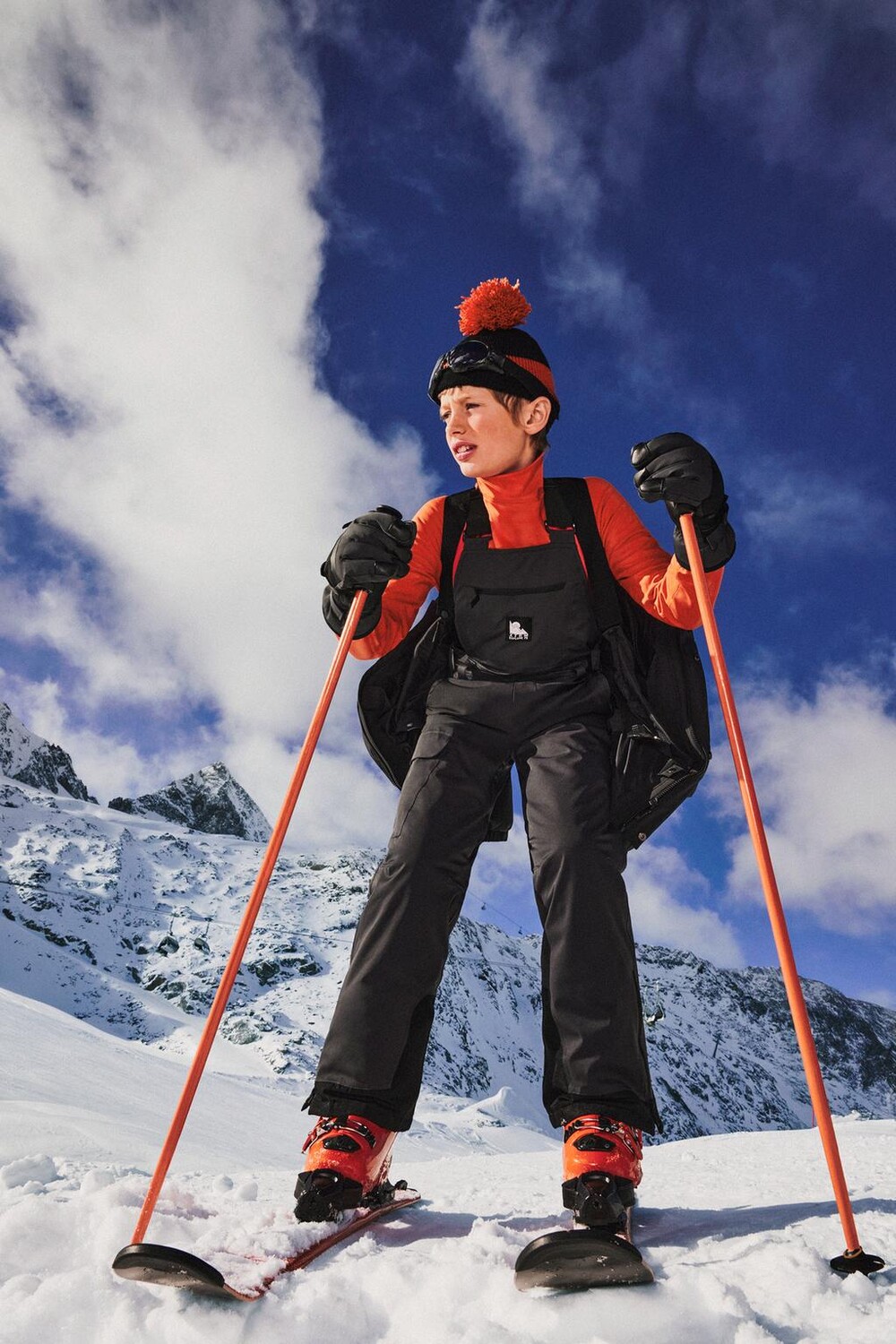 

Водоотталкивающий и ветрозащитный комбинезон из коллекции лыж с системой recco ZARA, черный