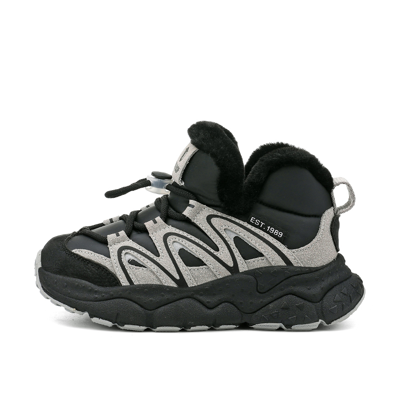 

Непромокаемые утепленные легкие детские ботинки Kids' с амортизацией BIG WASP, черный