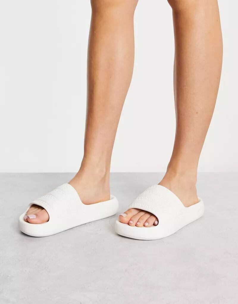 

кремовые сандалии adidas Originals Adilette Ayoon