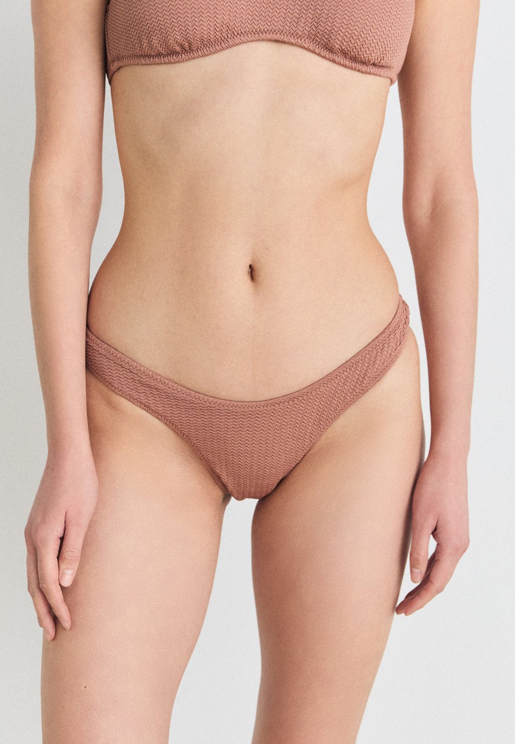 

Плавки бикини DIVE HIGH CUT RIO Seafolly, бронза