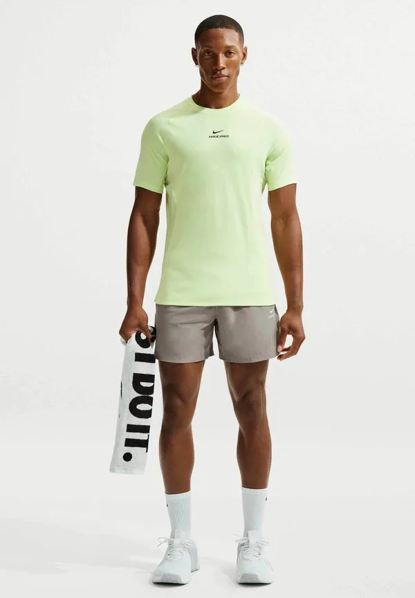 M np df npt 6in спортивные шорты Nike Performance, Light Army/Lt Liquid Lime — фото 2